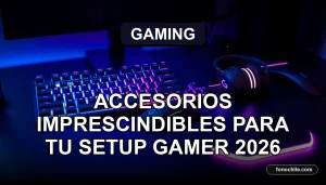 Setup gamer profesional con teclado mecánico RGB, mouse ergonómico, auriculares y alfombrilla de escritorio iluminados en una mesa de color negro mate.