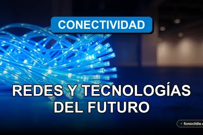 Tecnología de redes y conectividad del futuro en Chile 2026, mostrando cables de fibra óptica brillantes en un entorno moderno.