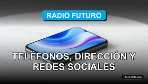 Un teléfono móvil moderno con pantalla que muestra gráficos abstractos, sobre una mesa de diseño minimalista.