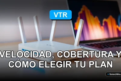 Un router VTR moderno y una laptop sobre un escritorio de madera, mostrando gráficos abstractos de conexión en sus pantallas.