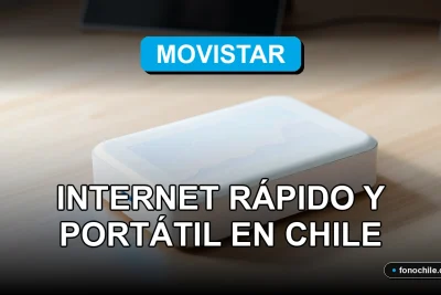 Un router 5G portátil de Movistar sobre una mesa de madera, con pantalla mostrando gráficos de conexión abstractos y brillantes.