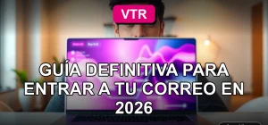 Cliente de VTR accede a su correo webmail desde su computador portátil en un entorno moderno.