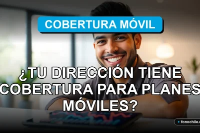 Hombre hispano-chileno sonriendo mientras verifica la cobertura de internet móvil en su teléfono en un ambiente moderno.