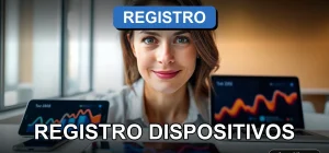 Registro de dispositivos móviles y computadores en una oficina moderna en Chile